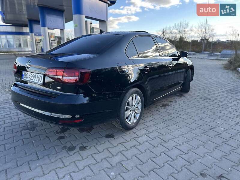 Седан Volkswagen Jetta 2016 в Жовкве