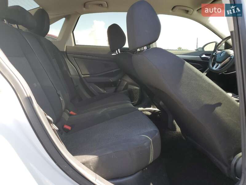 Седан Volkswagen Jetta 2019 в Києві фото 10 Седан Volkswagen Jetta 2019 в Києві