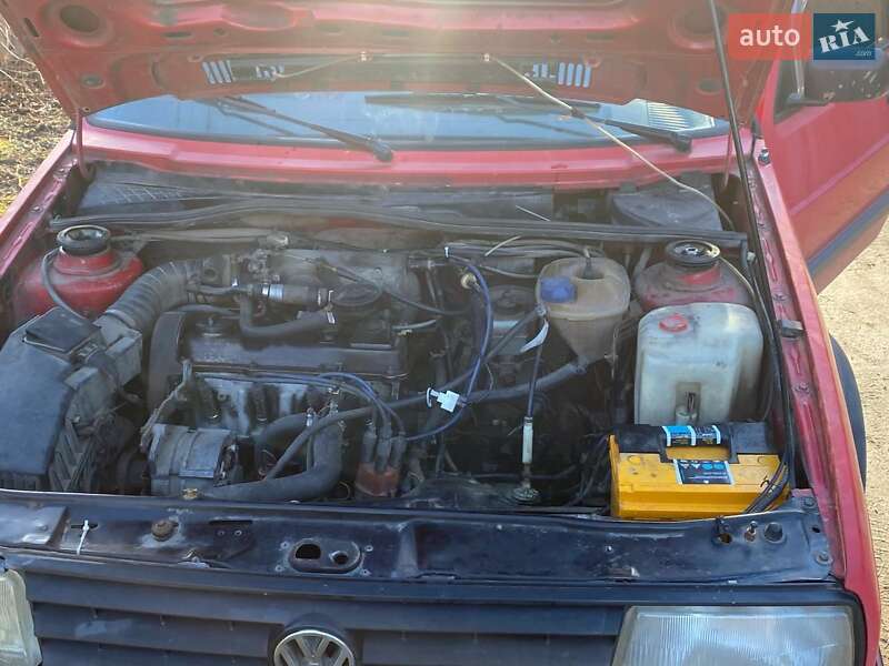 Седан Volkswagen Jetta 1988 в Виннице