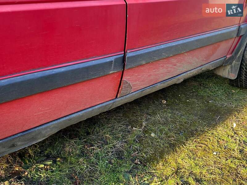 Седан Volkswagen Jetta 1988 в Виннице