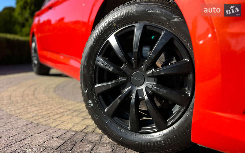 Седан Volkswagen Jetta 2019 в Львове