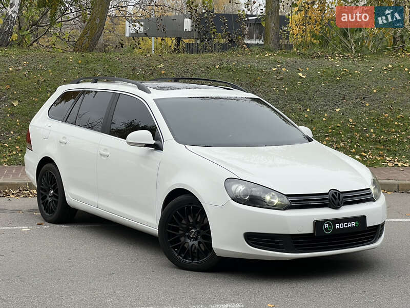 Универсал Volkswagen Jetta 2012 в Киеве