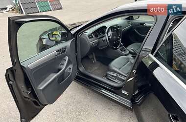 Седан Volkswagen Jetta 2017 в 