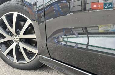 Седан Volkswagen Jetta 2017 в 