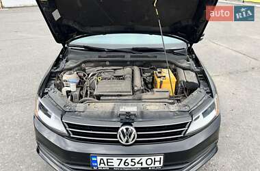 Седан Volkswagen Jetta 2017 в 