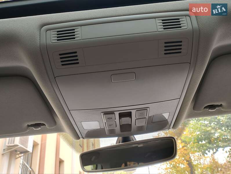 Седан Volkswagen Jetta 2018 в Рівному