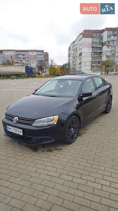 Седан Volkswagen Jetta 2011 в 