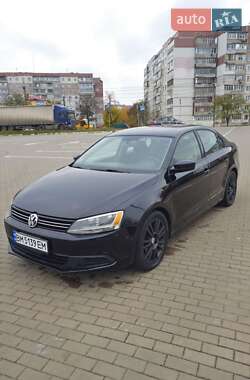 Седан Volkswagen Jetta 2011 в 
