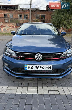 Седан Volkswagen Jetta 2014 в Кропивницькому