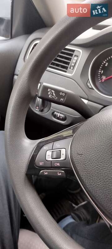 Седан Volkswagen Jetta 2016 в Вышгороде фото 12 Седан Volkswagen Jetta 2016 в Вышгороде