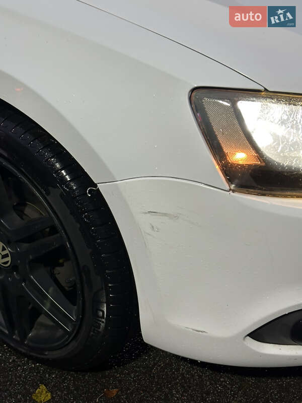 Седан Volkswagen Jetta 2013 в Киеве