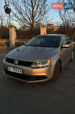 Седан Volkswagen Jetta 2012 в Виннице Седан Volkswagen Jetta 2012 в Виннице