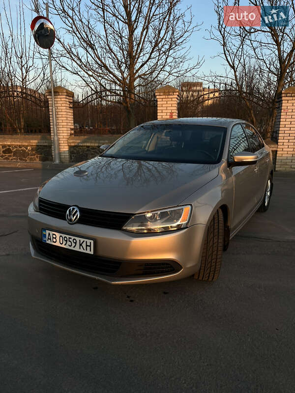 Седан Volkswagen Jetta 2012 в Вінниці фото Седан Volkswagen Jetta 2012 в Вінниці