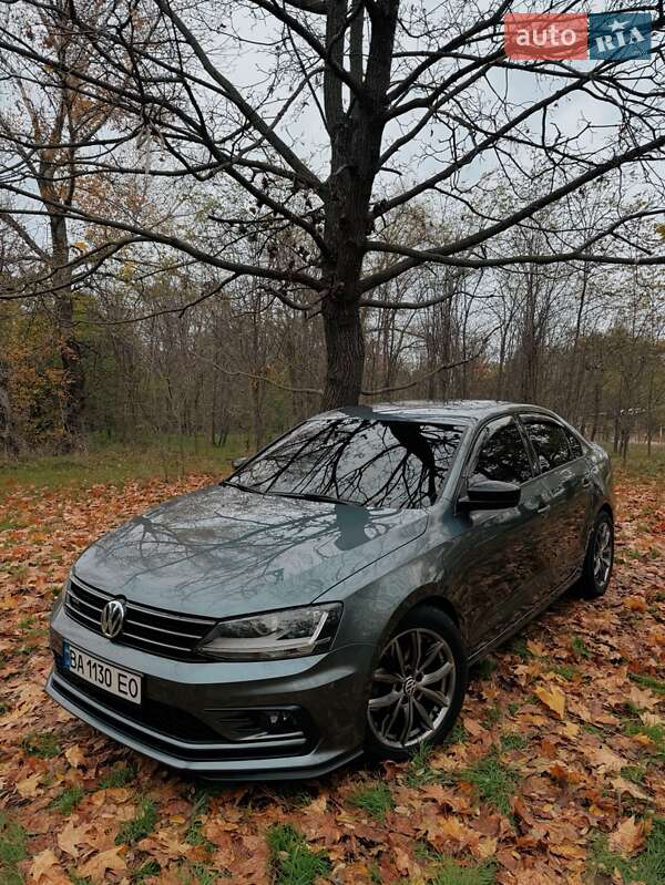 Седан Volkswagen Jetta 2017 в Кременчуге фото 2 Седан Volkswagen Jetta 2017 в Кременчуге