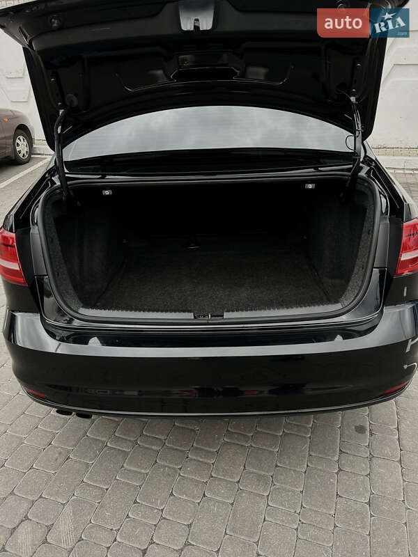 Седан Volkswagen Jetta 2014 в Днепре фото 12 Седан Volkswagen Jetta 2014 в Днепре