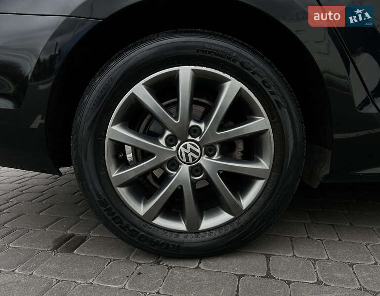 Седан Volkswagen Jetta 2014 в Днепре фото 14 Седан Volkswagen Jetta 2014 в Днепре