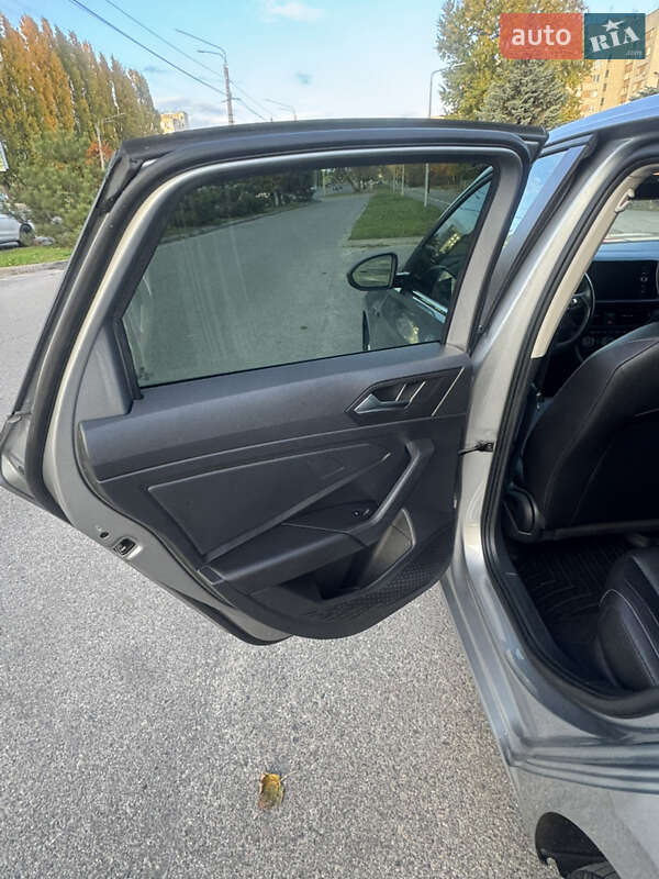 Седан Volkswagen Jetta 2019 в Черкассах