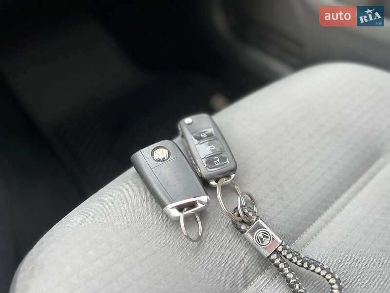 Седан Volkswagen Jetta 2017 в Киеве