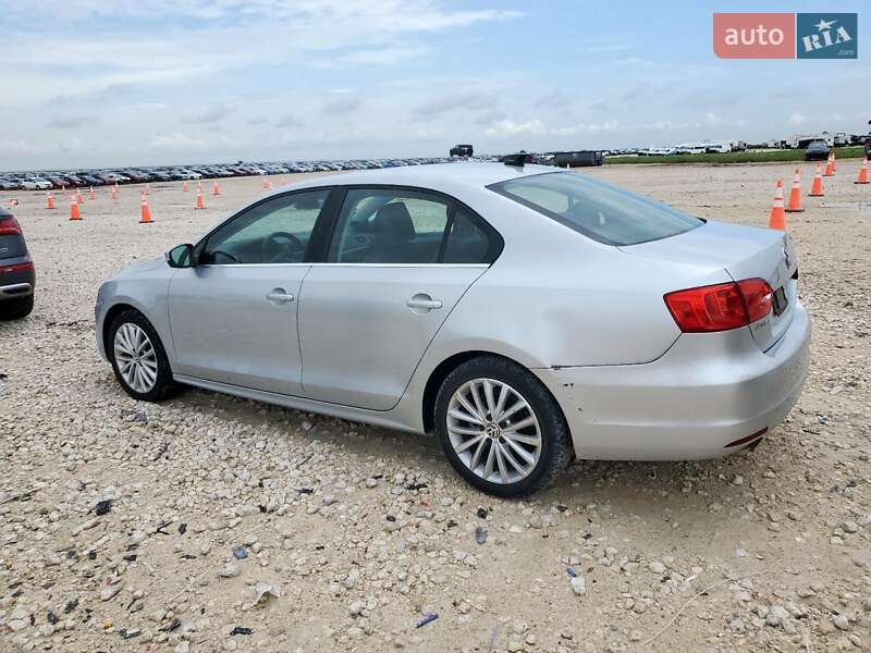 Седан Volkswagen Jetta 2013 в Ивано-Франковске фото 2 Седан Volkswagen Jetta 2013 в Ивано-Франковске