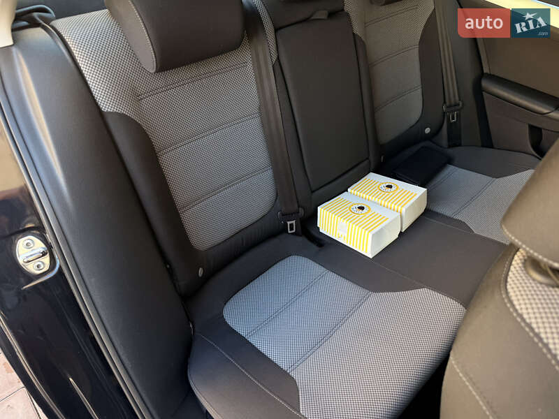 Седан Volkswagen Jetta 2013 в Тернополе фото 17 Седан Volkswagen Jetta 2013 в Тернополе