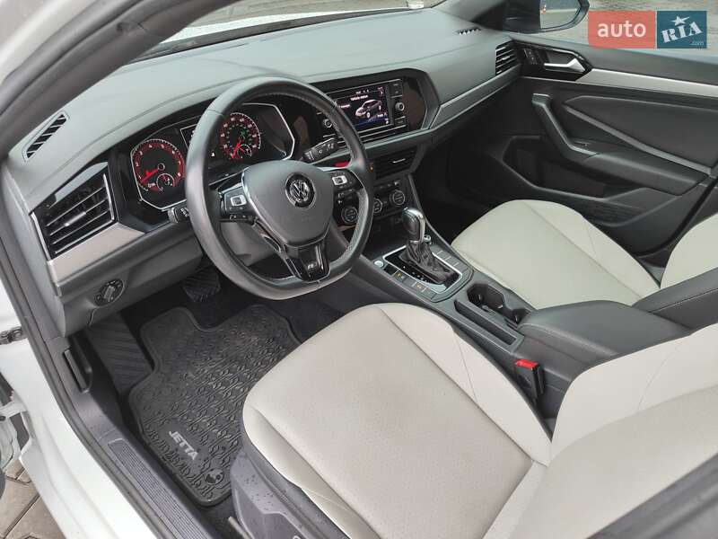 Седан Volkswagen Jetta 2019 в Кривом Роге фото 29 Седан Volkswagen Jetta 2019 в Кривом Роге