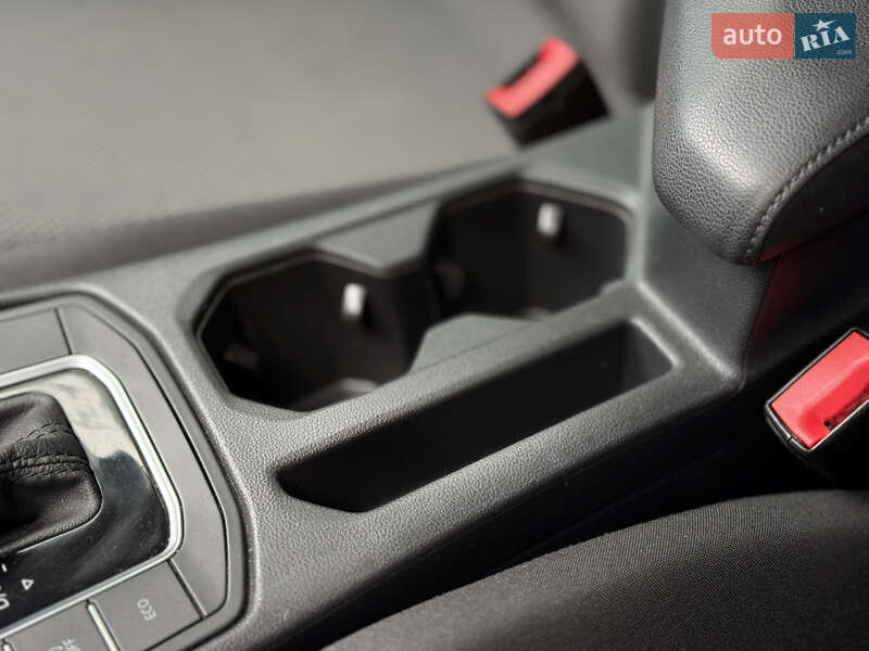 Седан Volkswagen Jetta 2019 в Ковеле фото 47 Седан Volkswagen Jetta 2019 в Ковеле