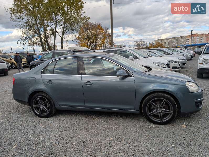 Седан Volkswagen Jetta 2006 в Ровно фото 10 Седан Volkswagen Jetta 2006 в Ровно