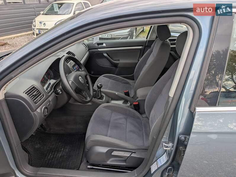 Седан Volkswagen Jetta 2006 в Ровно фото 26 Седан Volkswagen Jetta 2006 в Ровно