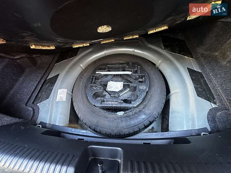 Седан Volkswagen Jetta 2013 в Киеве