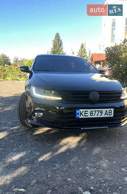 Седан Volkswagen Jetta 2012 в Золочеве