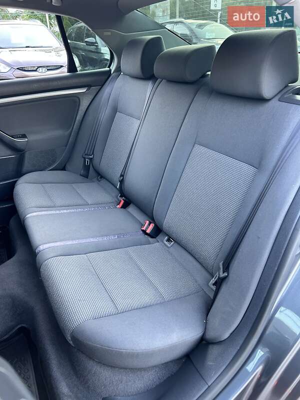 Седан Volkswagen Jetta 2005 в Сумах фото 14 Седан Volkswagen Jetta 2005 в Сумах