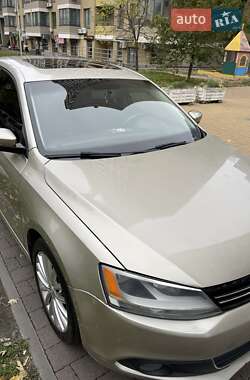 Седан Volkswagen Jetta 2013 в Киеве Седан Volkswagen Jetta 2013 в Киеве