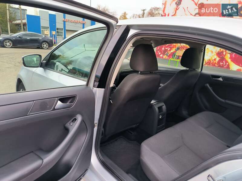 Седан Volkswagen Jetta 2013 в Лубнах фото 5 Седан Volkswagen Jetta 2013 в Лубнах