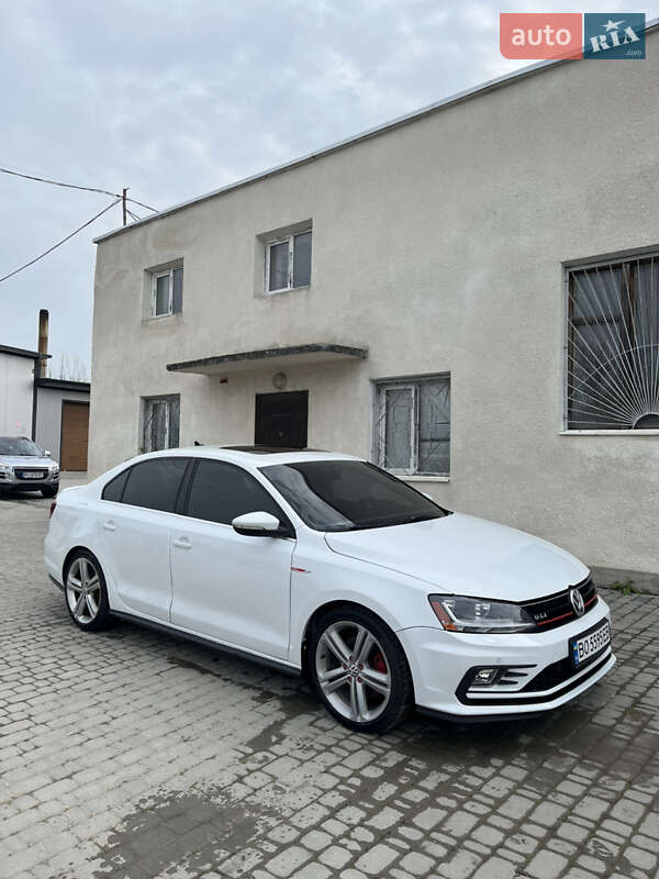 Седан Volkswagen Jetta 2015 в Борщеве