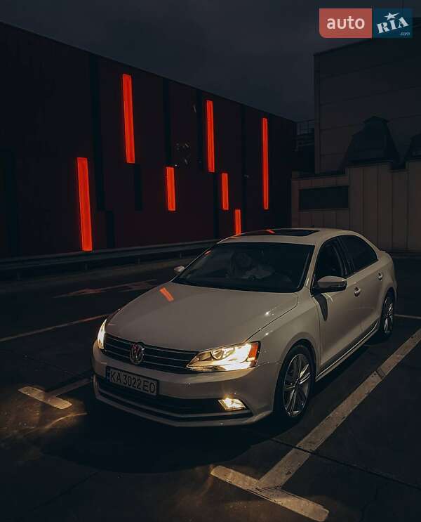 Седан Volkswagen Jetta 2014 в Киеве фото 9 Седан Volkswagen Jetta 2014 в Киеве