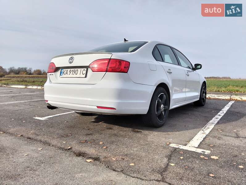 Седан Volkswagen Jetta 2013 в Конотопе фото 7 Седан Volkswagen Jetta 2013 в Конотопе