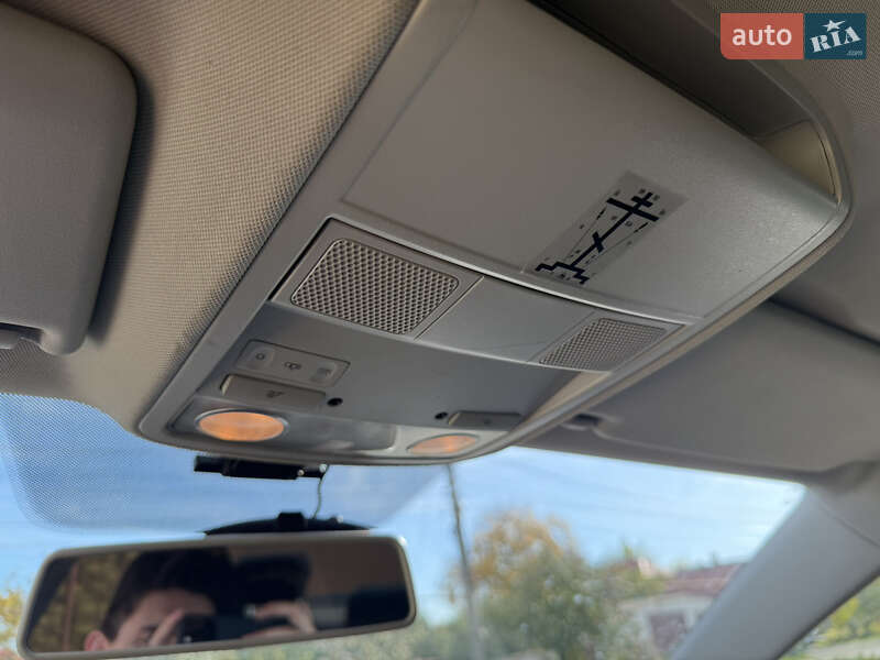 Седан Volkswagen Jetta 2012 в Одессе