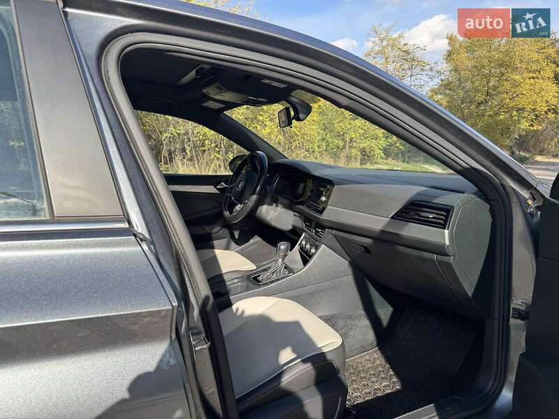 Седан Volkswagen Jetta 2019 в Киеве фото 12 Седан Volkswagen Jetta 2019 в Киеве