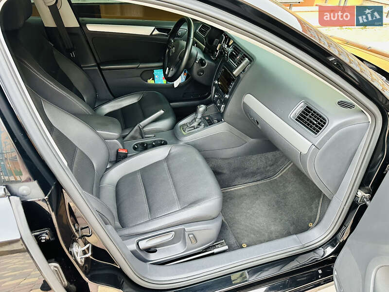 Седан Volkswagen Jetta 2014 в Виннице фото 4 Седан Volkswagen Jetta 2014 в Виннице