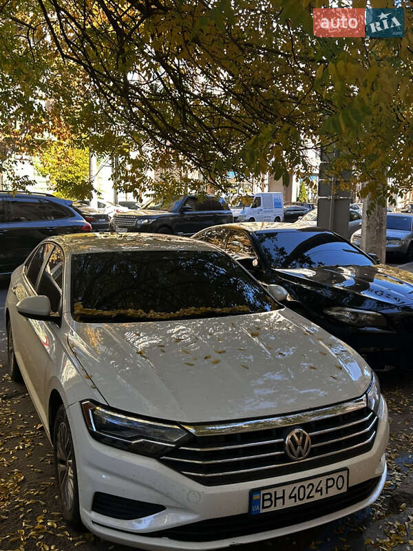 Седан Volkswagen Jetta 2019 в Одессе