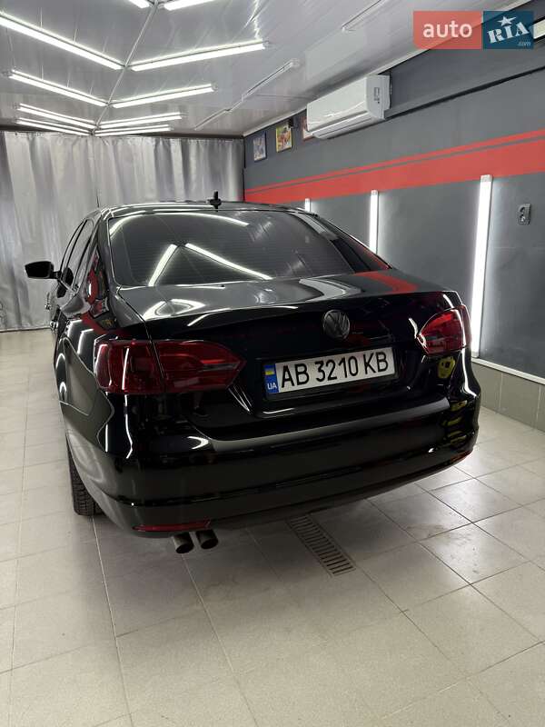 Седан Volkswagen Jetta 2014 в Виннице фото 12 Седан Volkswagen Jetta 2014 в Виннице