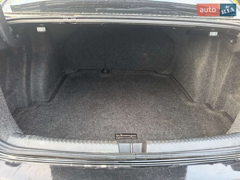 Седан Volkswagen Jetta 2013 в Буче фото 11 Седан Volkswagen Jetta 2013 в Буче