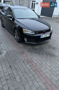 Седан Volkswagen Jetta 2014 в Львове Седан Volkswagen Jetta 2014 в Львове