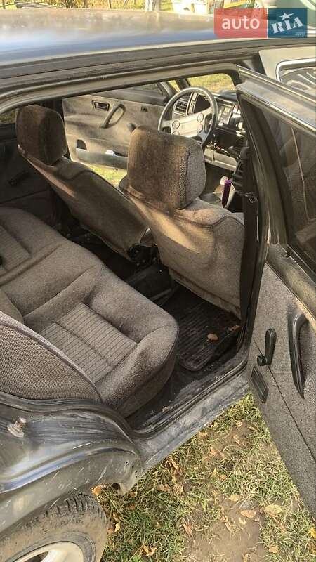 Седан Volkswagen Jetta 1987 в Збаражі