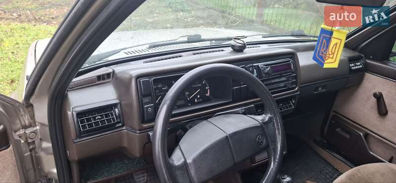 Седан Volkswagen Jetta 1988 в Стрые фото 13 Седан Volkswagen Jetta 1988 в Стрые