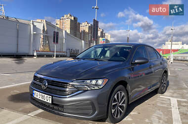 Седан Volkswagen Jetta 2022 в Києві