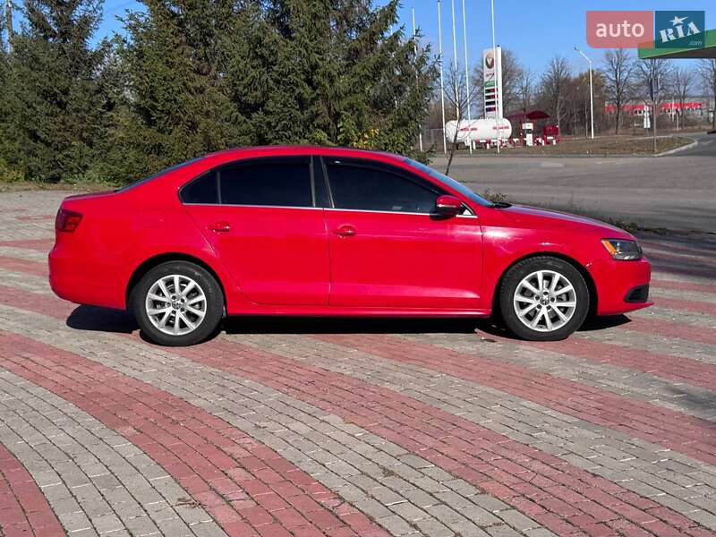 Седан Volkswagen Jetta 2012 в Запоріжжі