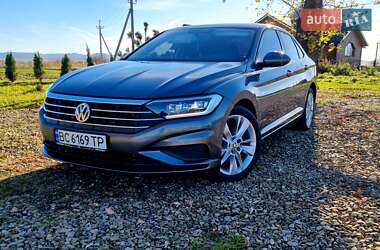Седан Volkswagen Jetta 2018 в Самборе