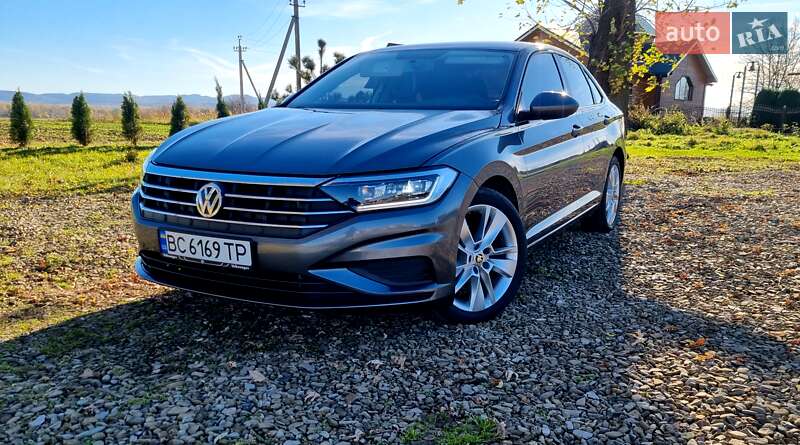 Седан Volkswagen Jetta 2018 в Самборі
