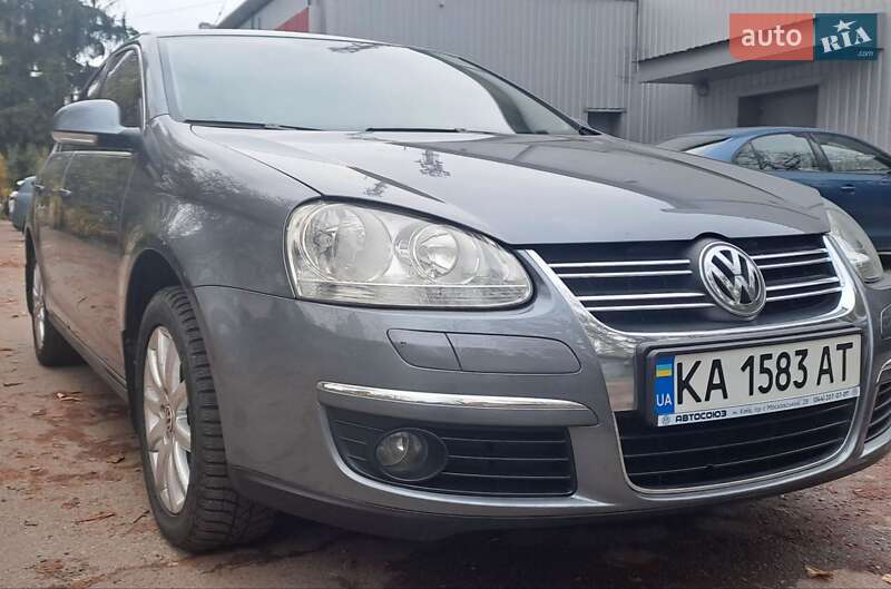 Седан Volkswagen Jetta 2006 в Києві фото 10 Седан Volkswagen Jetta 2006 в Києві